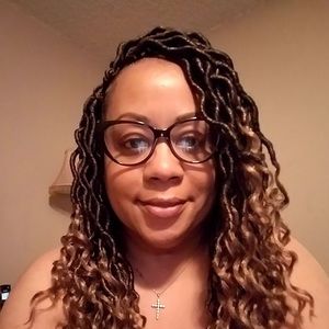 Meet your Posher, Shreill